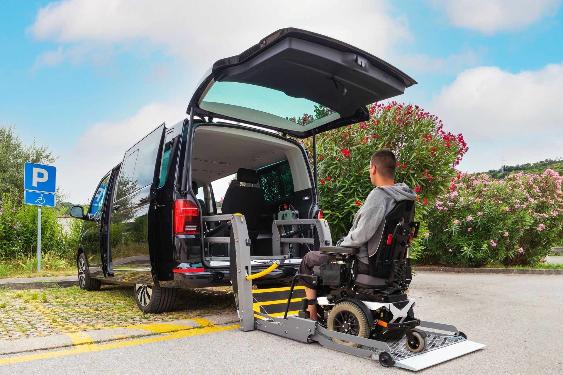 Veicolo accessibile per disabili